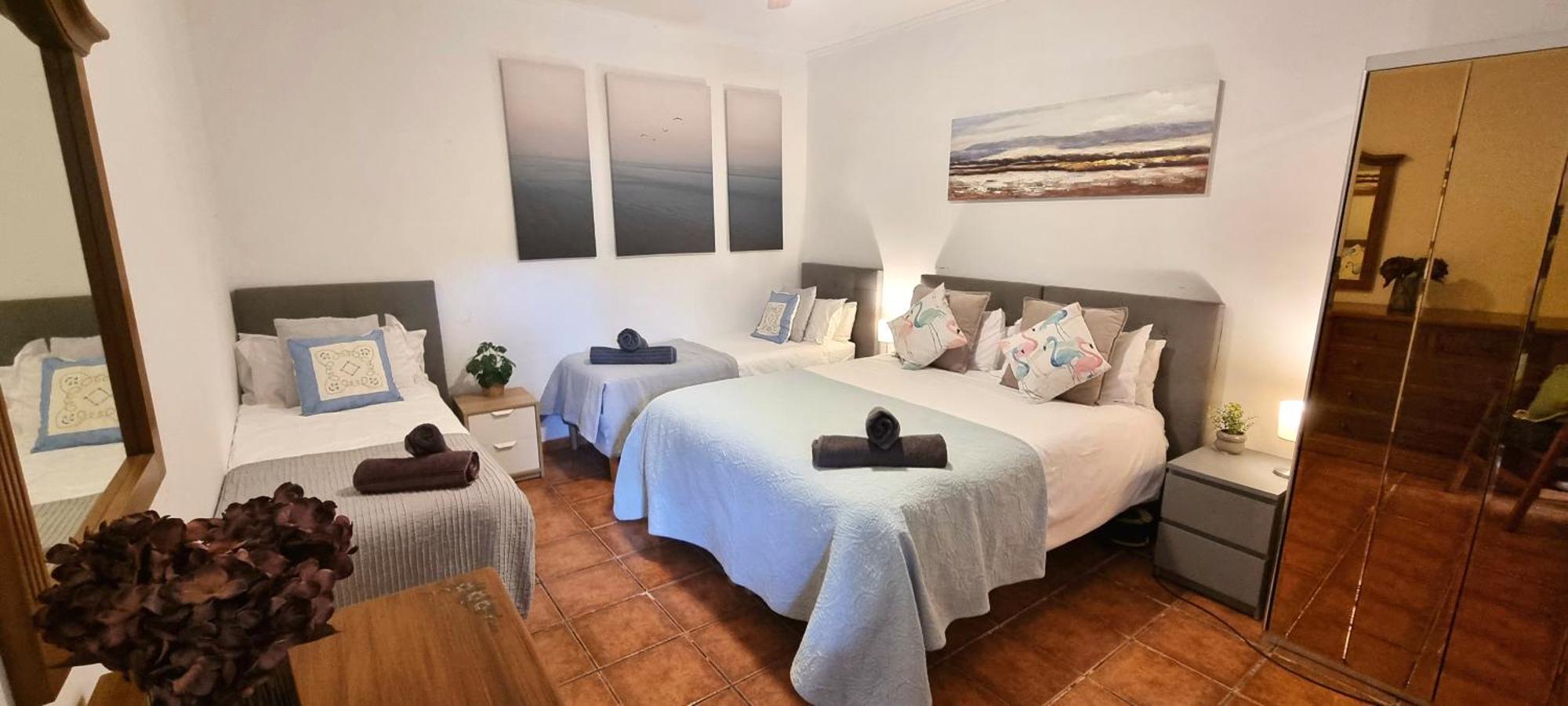 Wonderful Villa, Heated Pool, Near Beautiful Town Alboy Exterior photo
